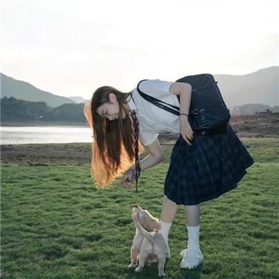 派遣女公关彩华